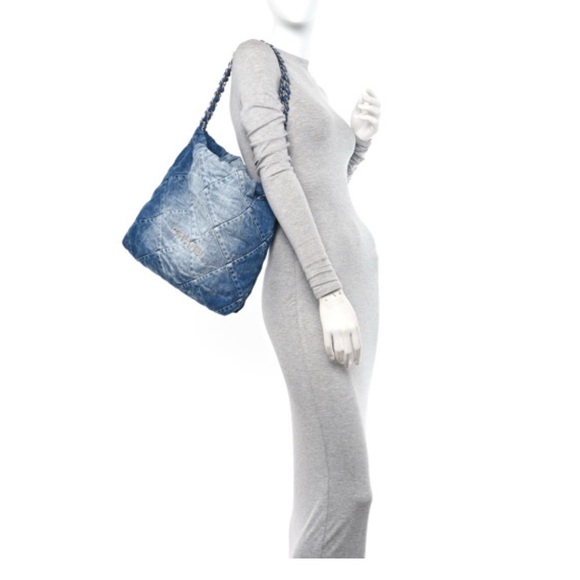 Chanel Blue Denim Drawstring 22 Bag Shoulder Bag - Picture 15 of 16